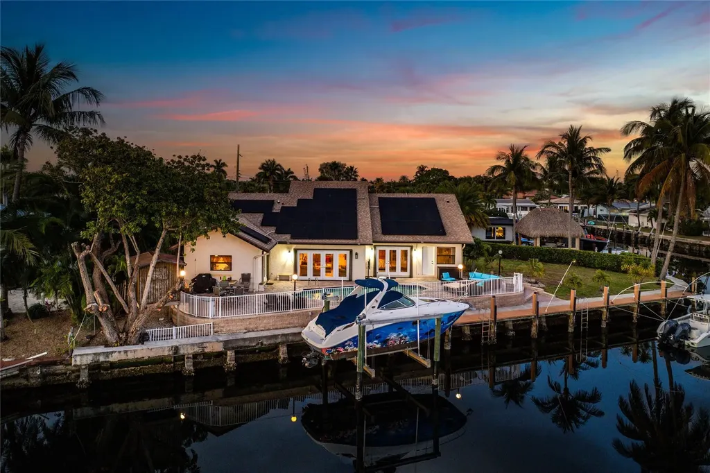 630 SE 9th Avenue Pompano Beach FL 33060
