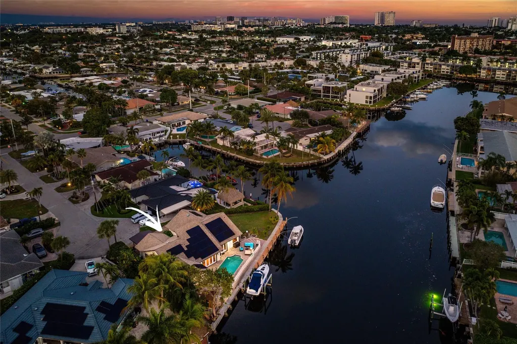 630 SE 9th Avenue Pompano Beach FL 33060