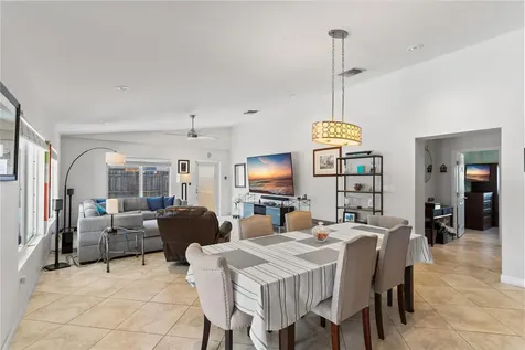 2935 NW 11th Terrace Wilton Manors FL 33311