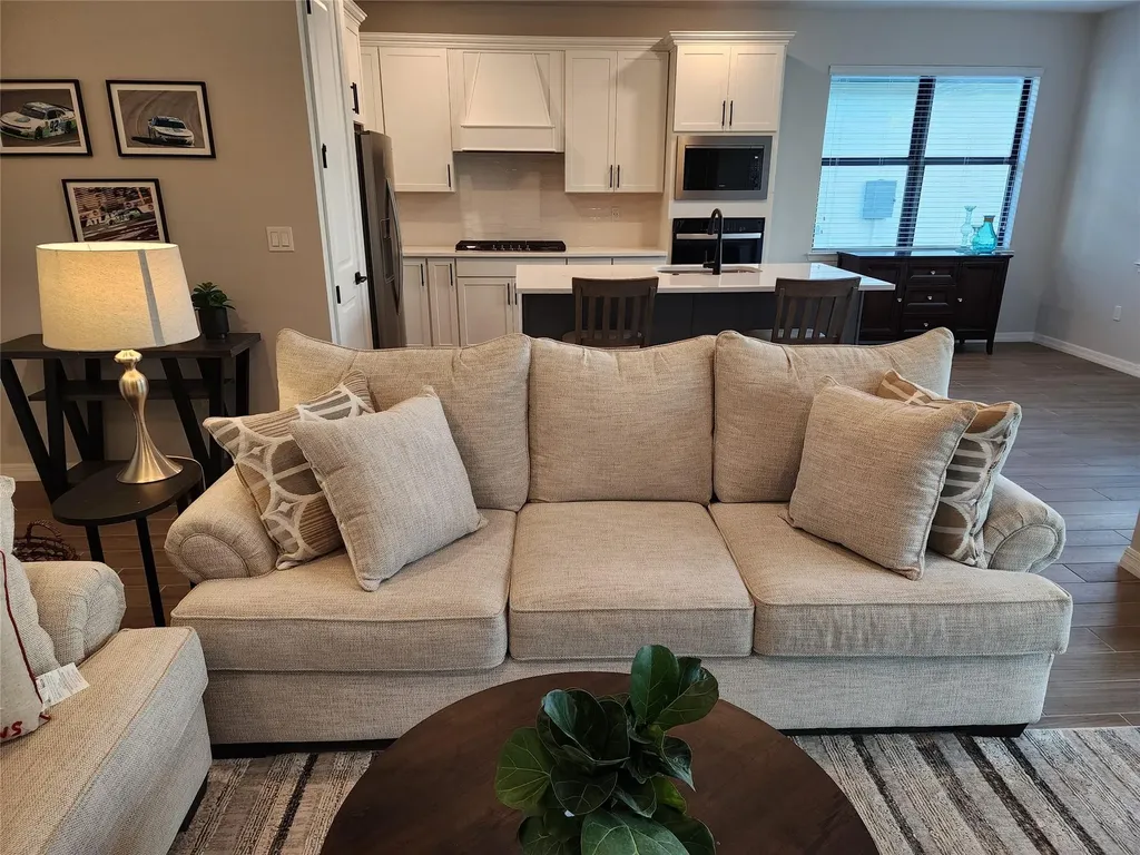 4422 S Silverwood Lane Fort Lauderdale FL 33309