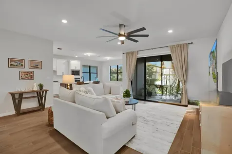 4422 S Silverwood Lane Fort Lauderdale FL 33309
