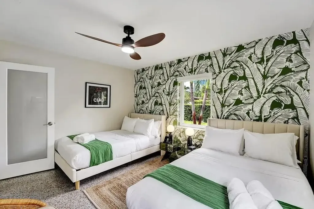 820 NE 17th Street Fort Lauderdale FL 33305