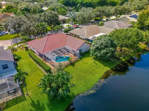 3919 NW 57th Street Coconut Creek FL 33073