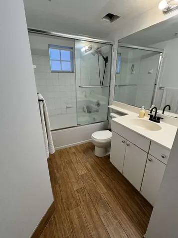 17125 N Bay Road Sunny Isles Beach FL 33160