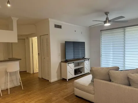 17125 N Bay Road Sunny Isles Beach FL 33160