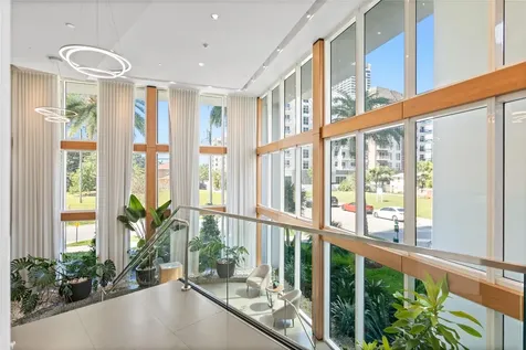 600 NE 27th Street Miami FL 33137