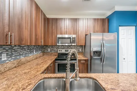 422 NE 1st Avenue Pompano Beach FL 33060