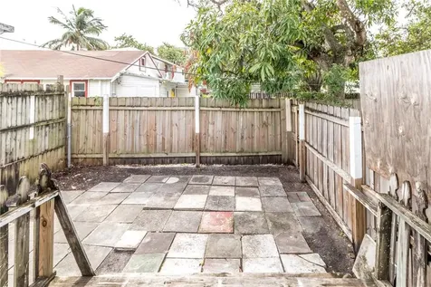 523 NE 2nd Avenue Fort Lauderdale FL 33301