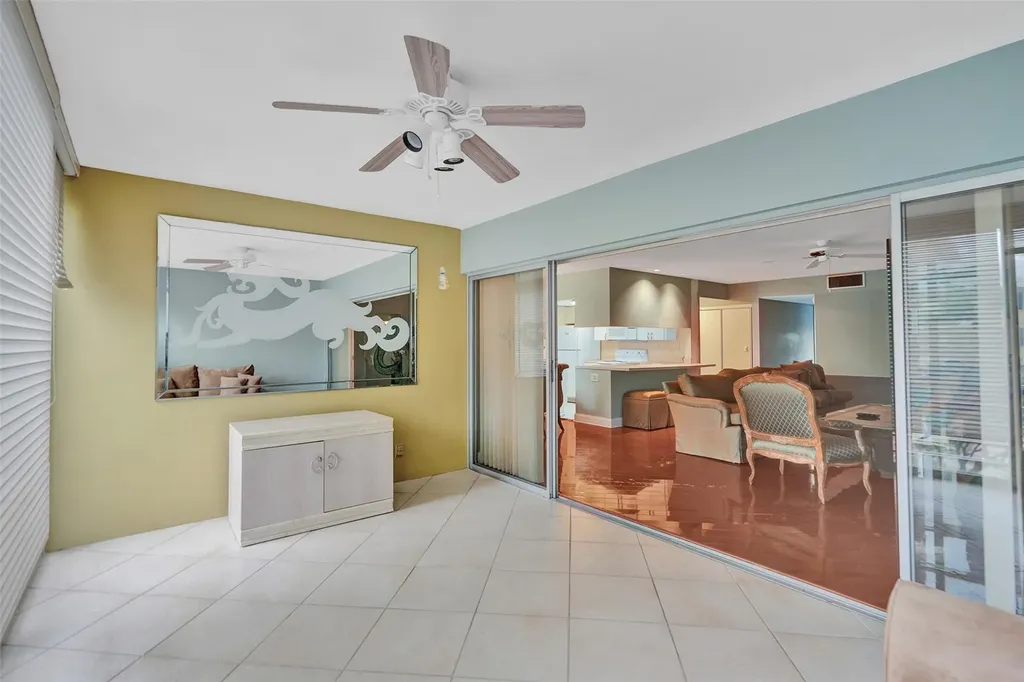 3000 NE 48th Street Fort Lauderdale FL 33308