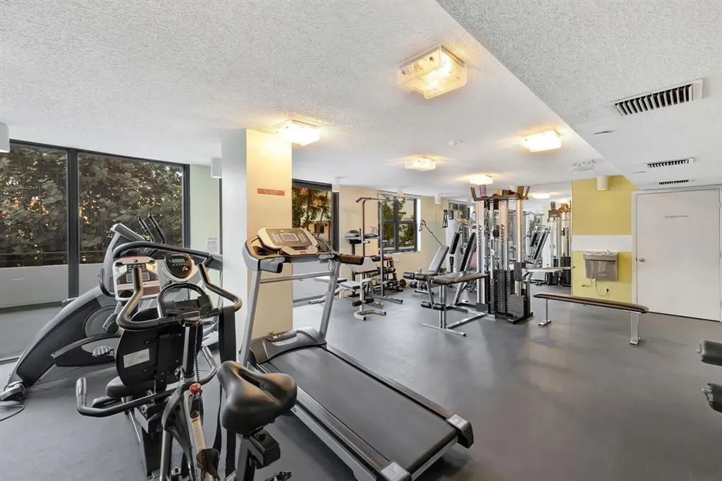 1500 N Ocean Boulevard Pompano Beach FL 33062