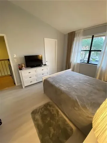 21135 Helmsman Drive Miami FL 33180