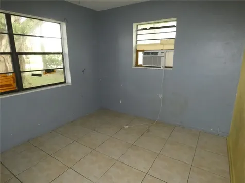 82 Tortuga Road Palm Springs FL 33461