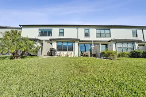2118 Appleton Circle Oakland Park FL 33309