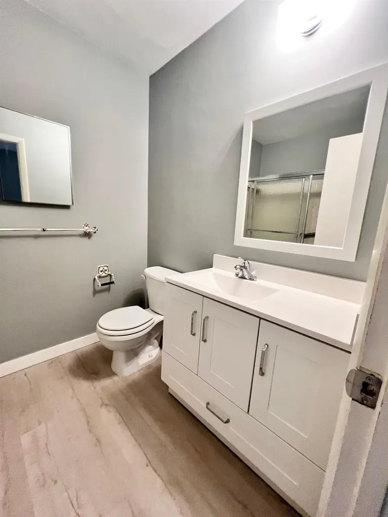 3550 NW 8th Avenue Pompano Beach FL 33064