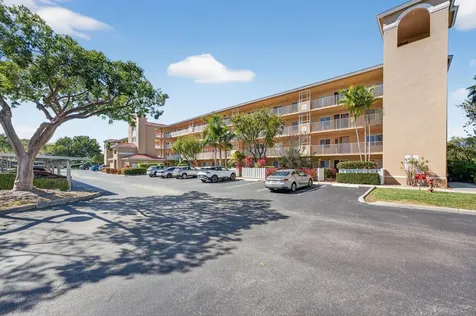 5906 Crystal Shores Drive Boynton Beach FL 33437