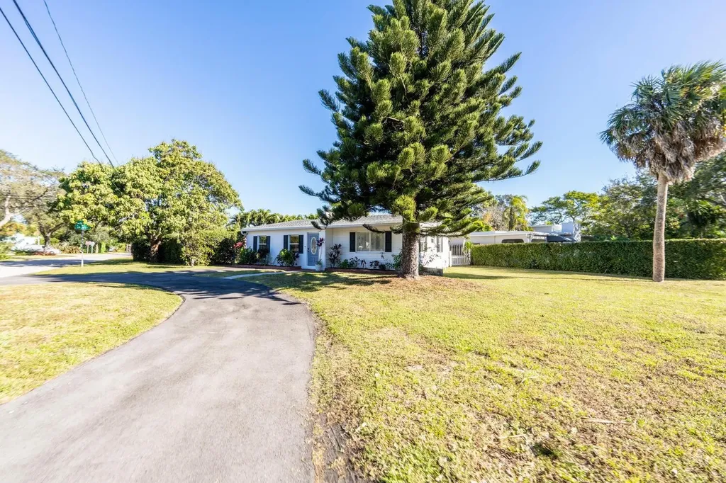 1308 SW 17th Avenue Fort Lauderdale FL 33312