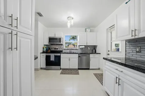 1308 SW 17th Avenue Fort Lauderdale FL 33312