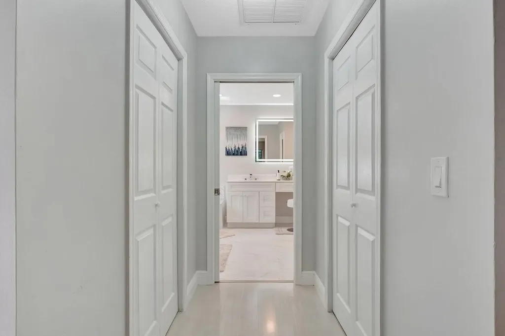 9066 NW 52nd Court Coral Springs FL 33067