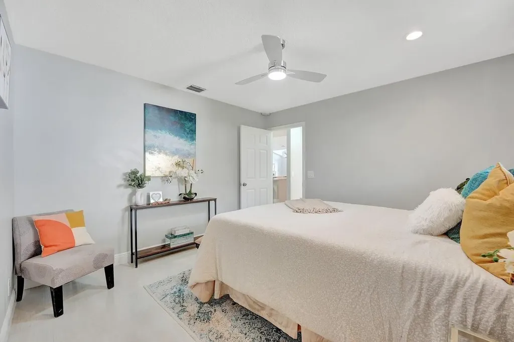 9066 NW 52nd Court Coral Springs FL 33067