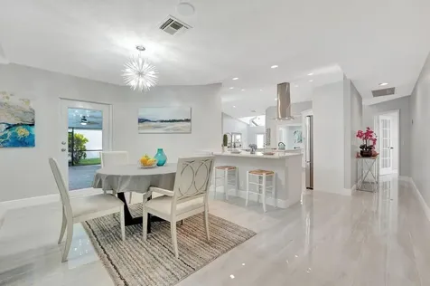 9066 NW 52nd Court Coral Springs FL 33067