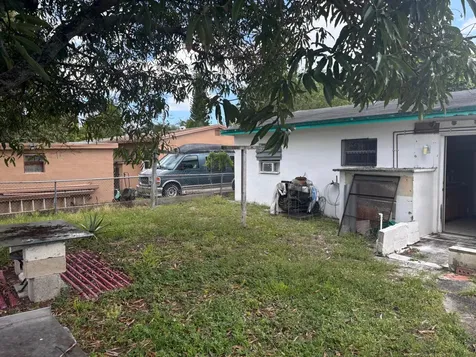 5663 Flagler Street Hollywood FL 33023