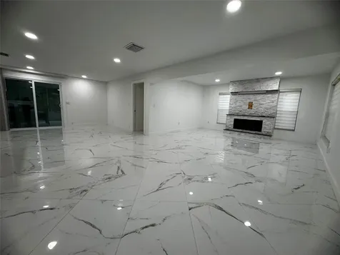 4250 NW 9th Court Coconut Creek FL 33066