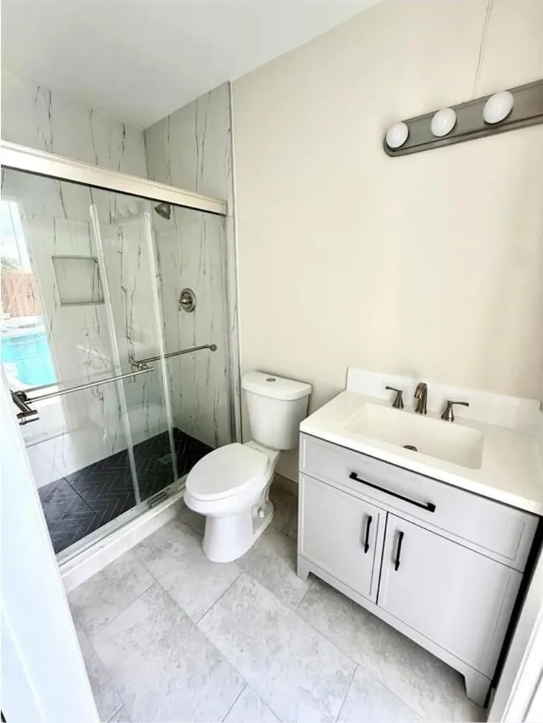2382 NW 86th Lane Coral Springs FL 33065