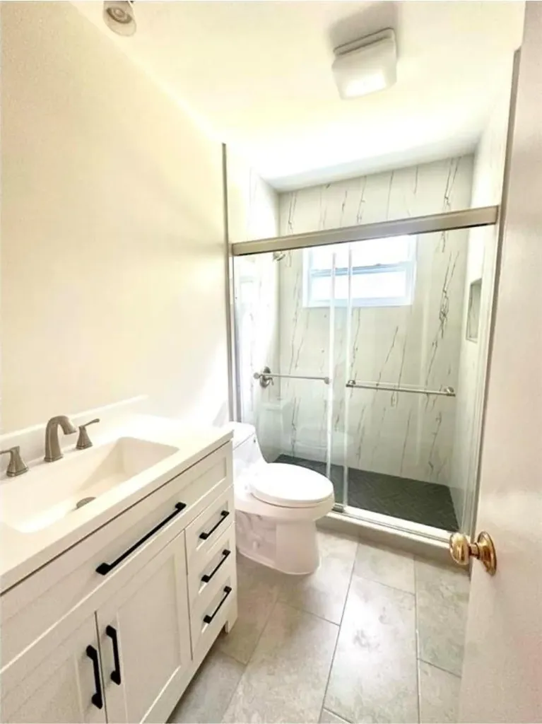 2382 NW 86th Lane Coral Springs FL 33065