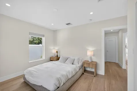 520 36th Street West Palm Beach FL 33407