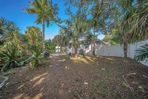 2206 SE 14th Street Pompano Beach FL 33062