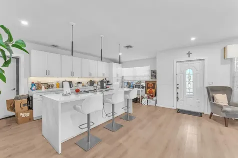 2206 SE 14th Street Pompano Beach FL 33062