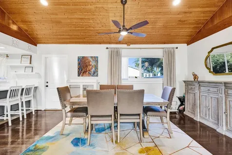 201 SE 24 Avenue Boynton Beach FL 33435