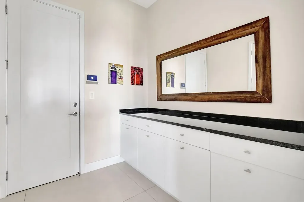 8289 Royal County Down Road Boca Raton FL 33434