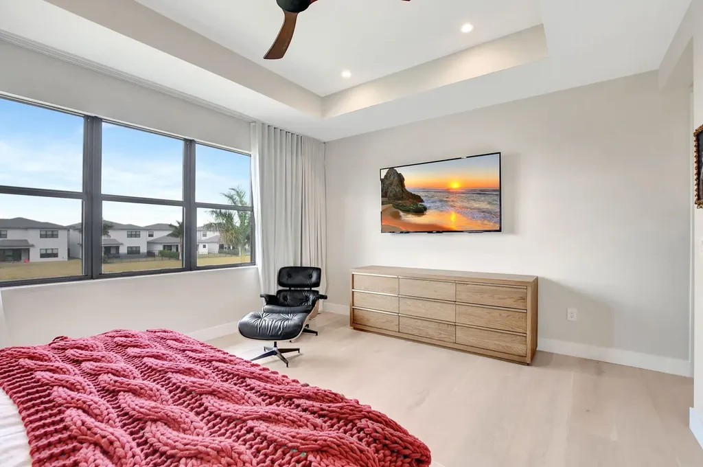 8289 Royal County Down Road Boca Raton FL 33434