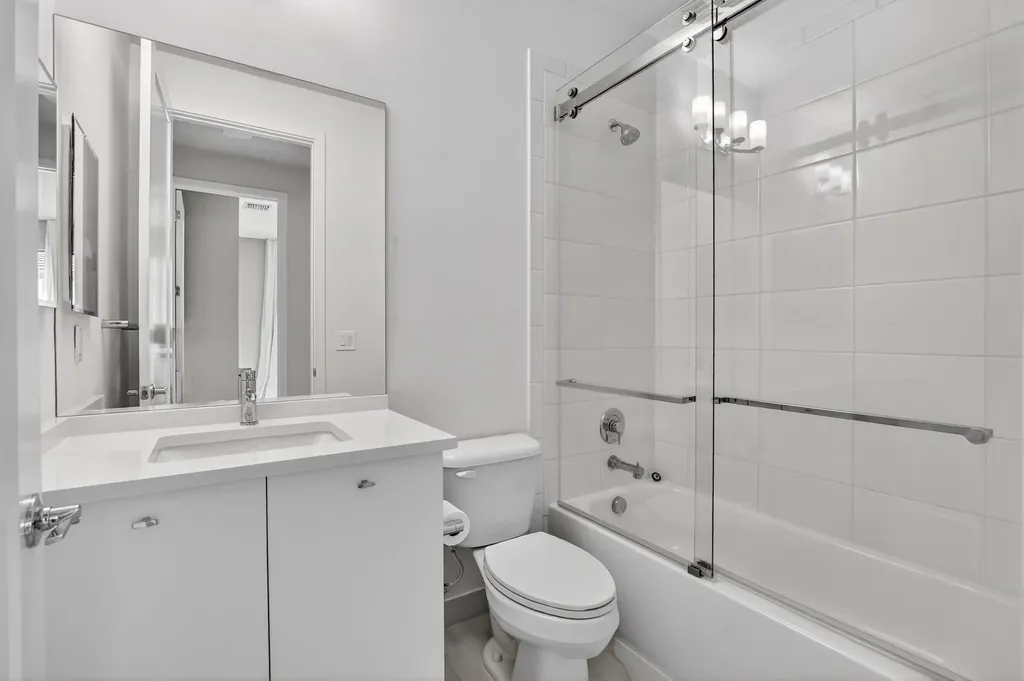 8289 Royal County Down Road Boca Raton FL 33434