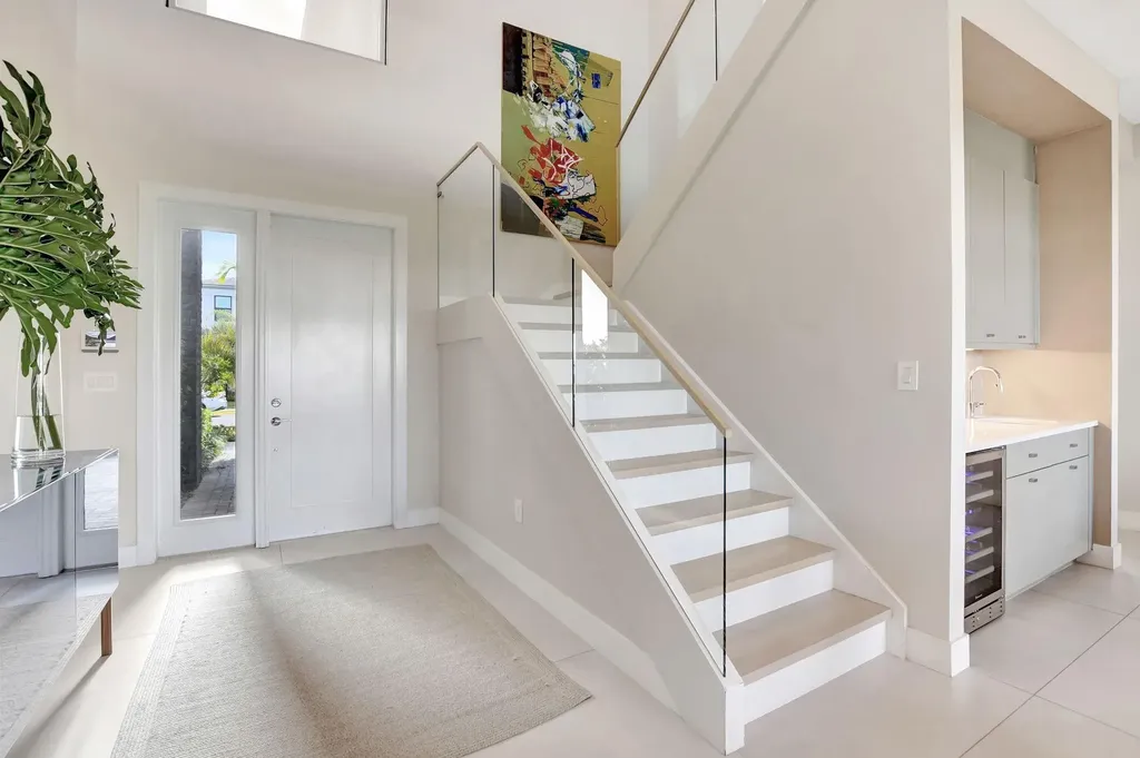 8289 Royal County Down Road Boca Raton FL 33434
