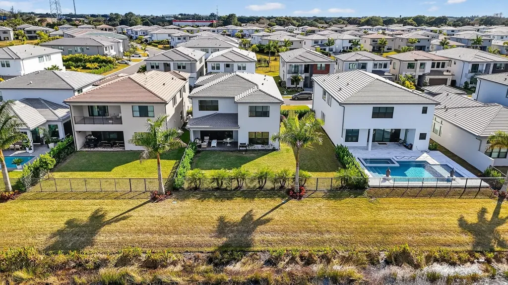8289 Royal County Down Road Boca Raton FL 33434