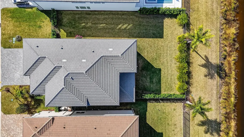 8289 Royal County Down Road Boca Raton FL 33434