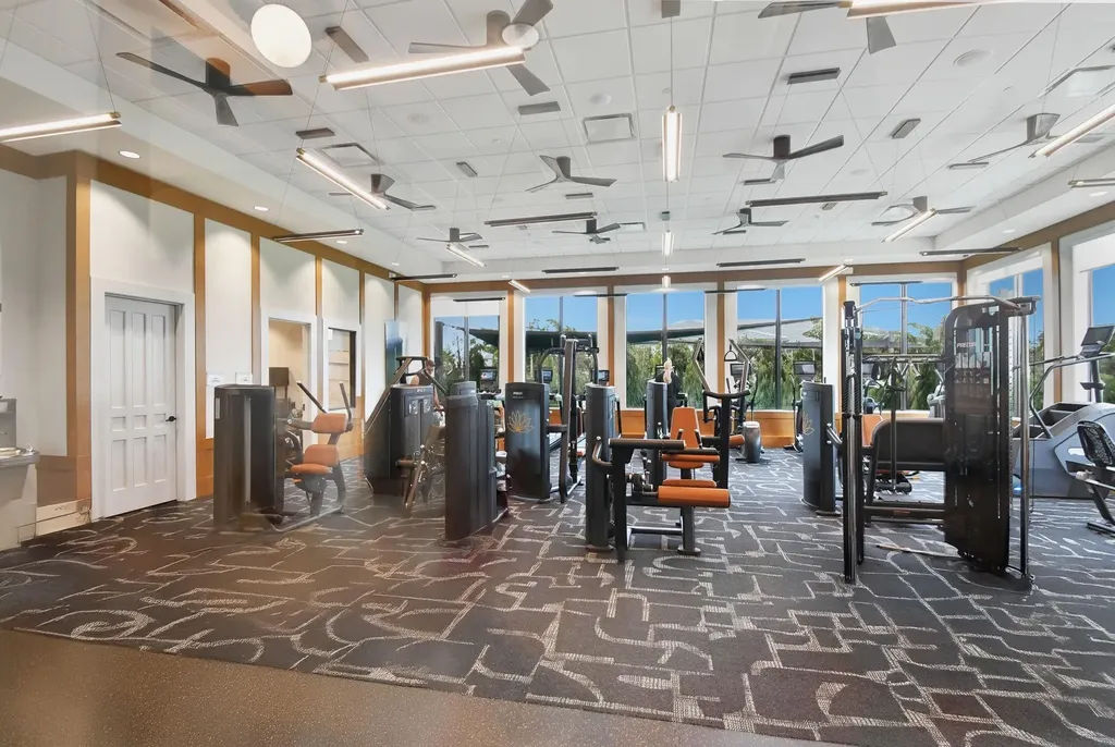 8289 Royal County Down Road Boca Raton FL 33434