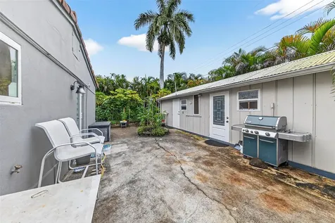 918 NE 4th Street Hallandale Beach FL 33009