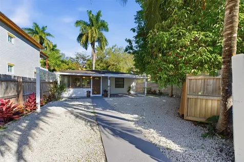 1435 SW 5th Court Fort Lauderdale FL 33312