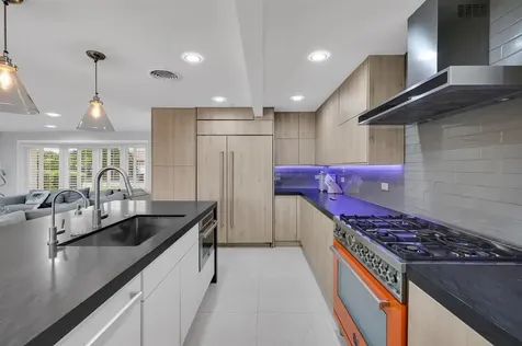 4710 NE 27th Avenue Fort Lauderdale FL 33308