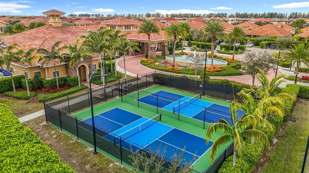 9657 Kalmar Circle Parkland FL 33076