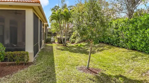 9657 Kalmar Circle Parkland FL 33076