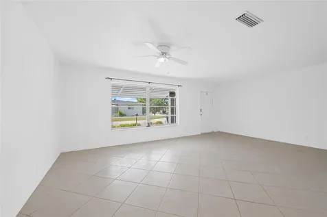 7005 NW 11th Street Margate FL 33063