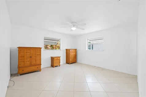 7005 NW 11th Street Margate FL 33063