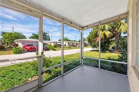7005 NW 11th Street Margate FL 33063