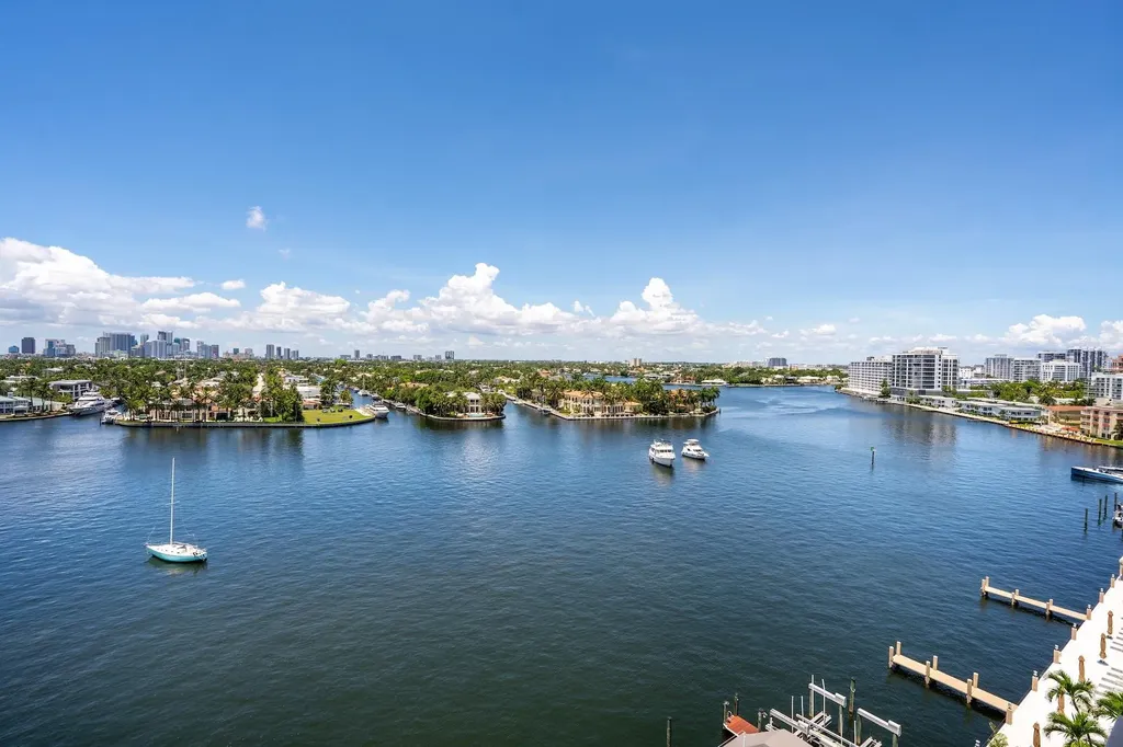 209 N Birch Road Fort Lauderdale FL 33304