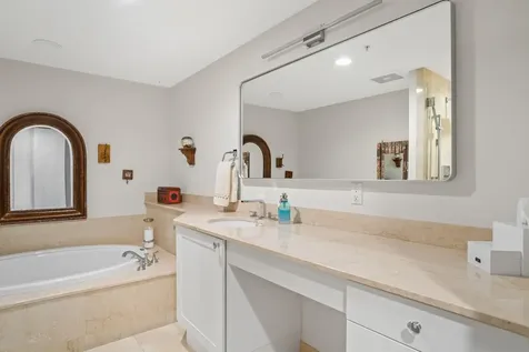 209 N Birch Road Fort Lauderdale FL 33304