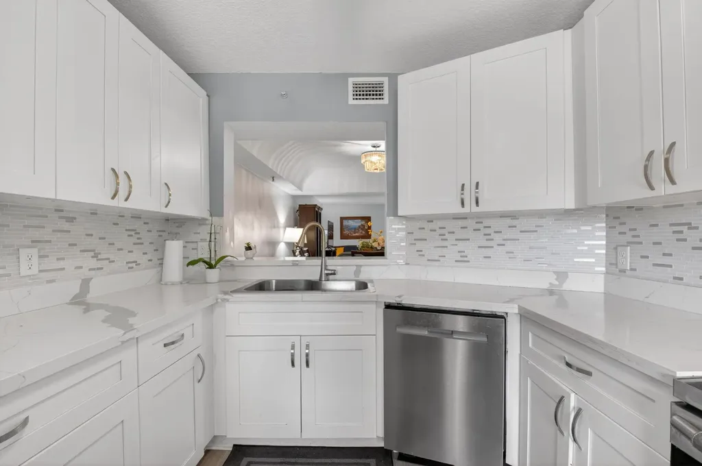 9170 SW 14th Street Boca Raton FL 33428